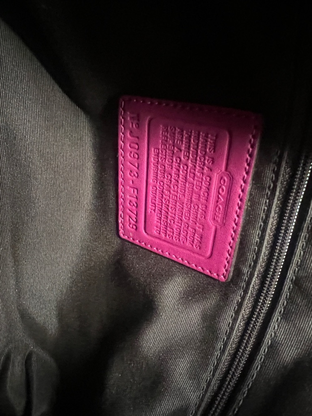 Coach Hot Pink/Magenta Smooth Leather Front Flap Shoulder Bag - Picture 8 of 10
